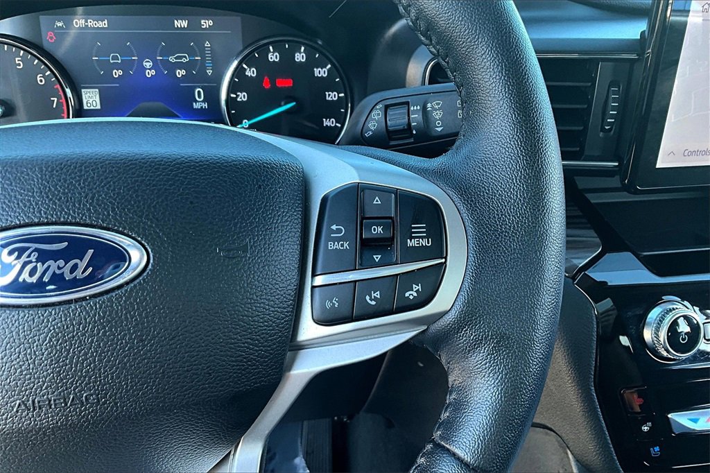 Used 2024 Ford Explorer Limited image 19