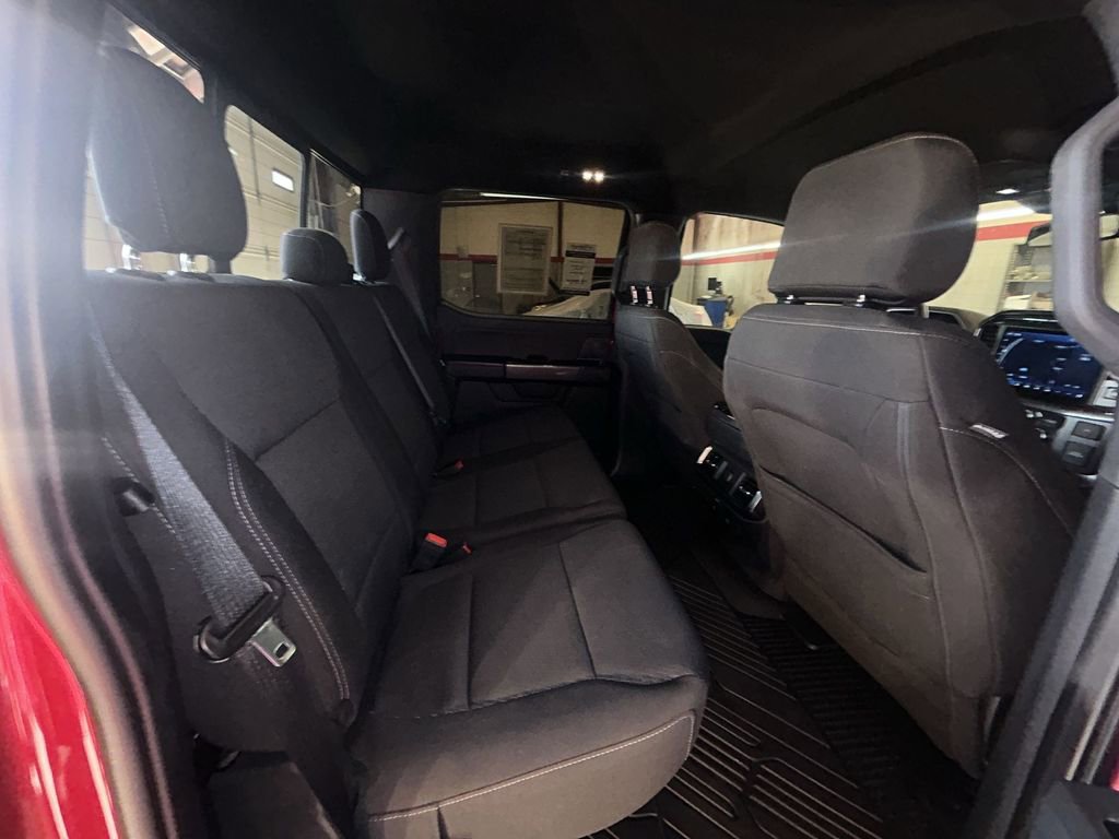 Used 2022 Ford F150 XLT w/ Equipment Group 302A High image 13