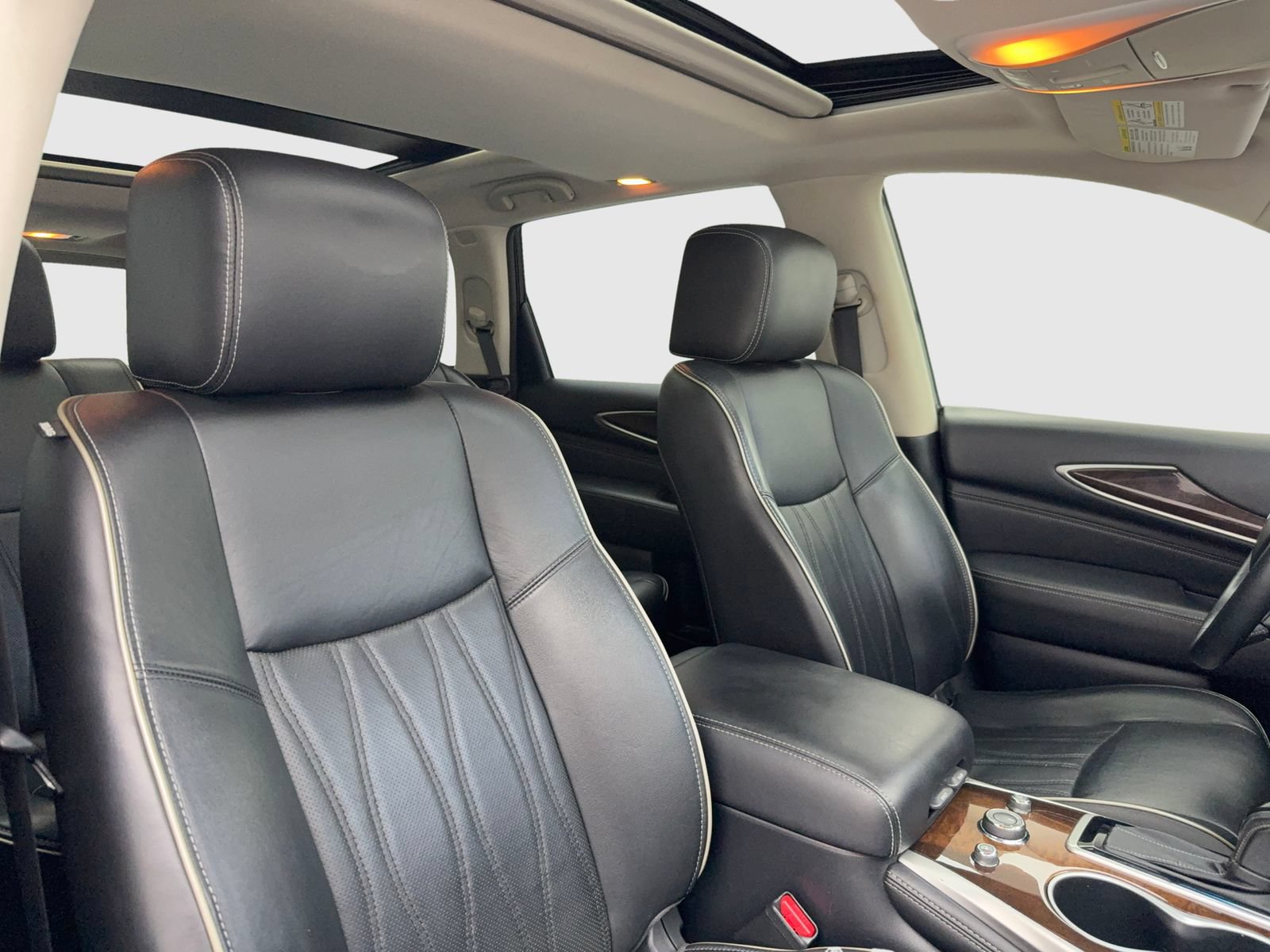 Used 2017 INFINITI QX60 FWD w/ Deluxe Technology Package image 43