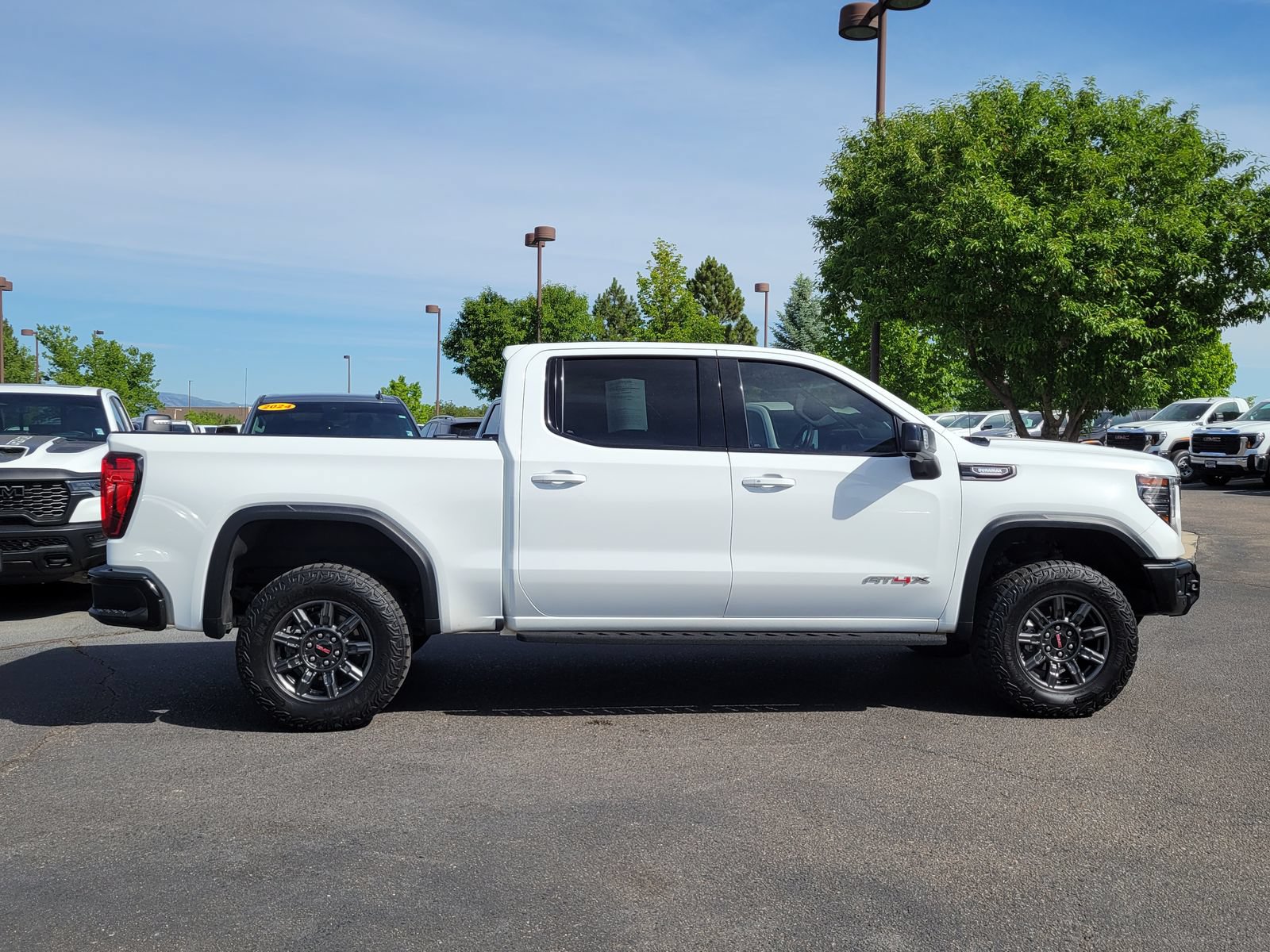 Used 2024 GMC Sierra 1500 AT4X AWD/4WD image 2
