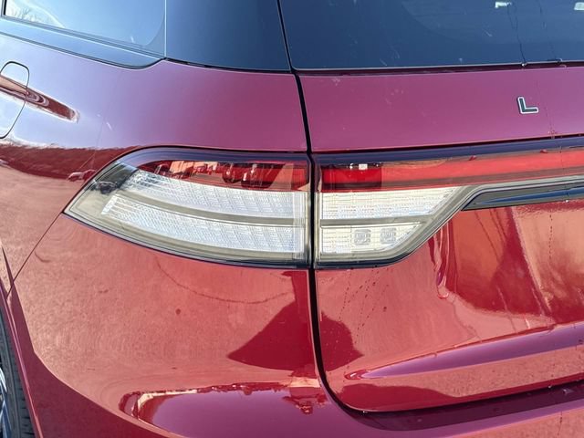 New 2026 Lincoln Aviator Black Label w/ Jet Appearance Package AWD/4WD image 11