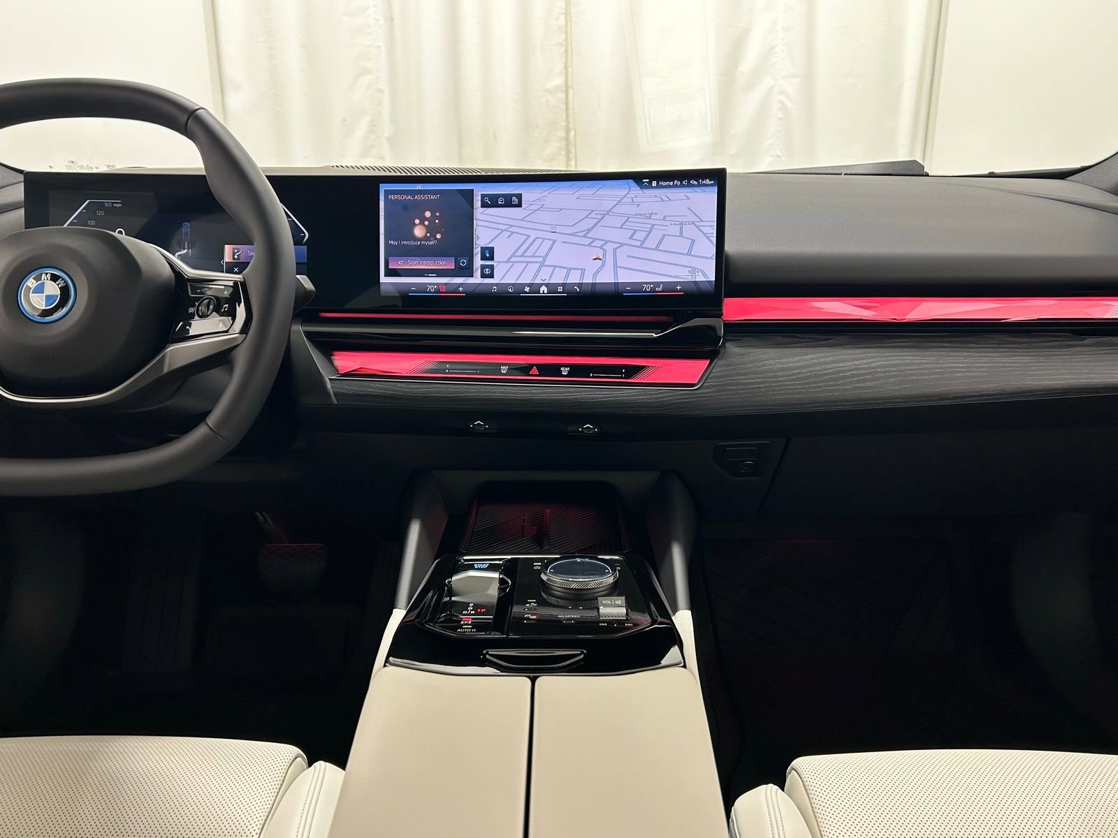 Used 2026 BMW i5 eDrive40 w/ Premium Package image 9