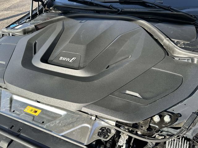 Certified 2024 BMW i4 eDrive35 w/ Premium Package image 17