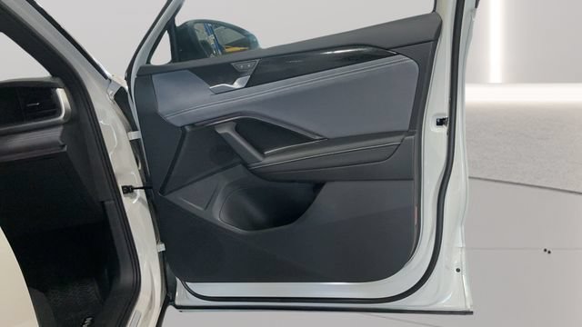New 2026 Volkswagen Tiguan SE R-Line AWD/4WD image 34
