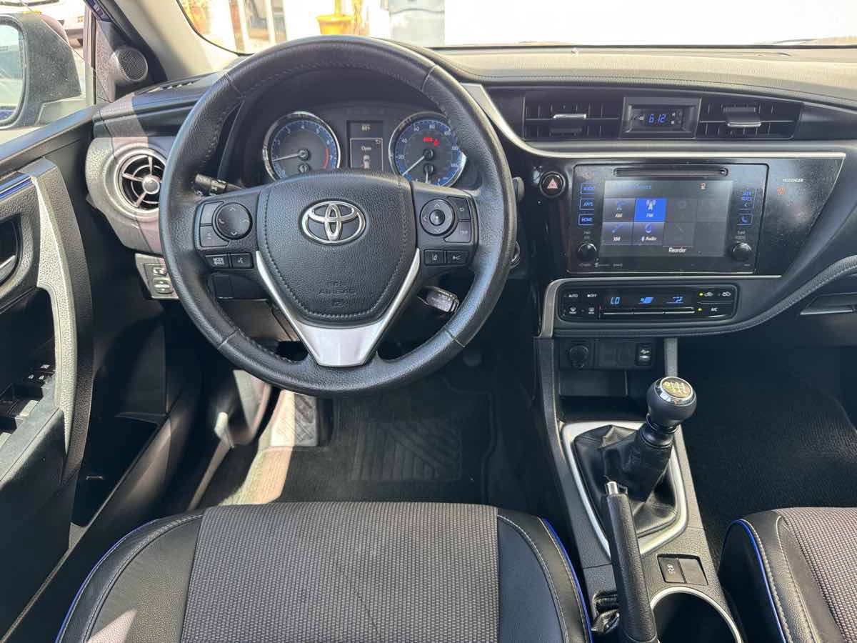 Used 2017 Toyota Corolla SE FWD image 20