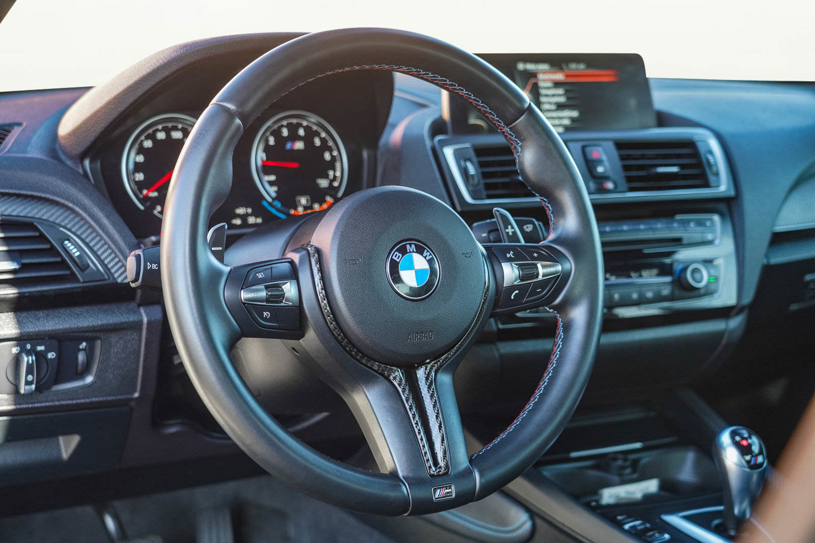 Used 2016 BMW M2 image 19