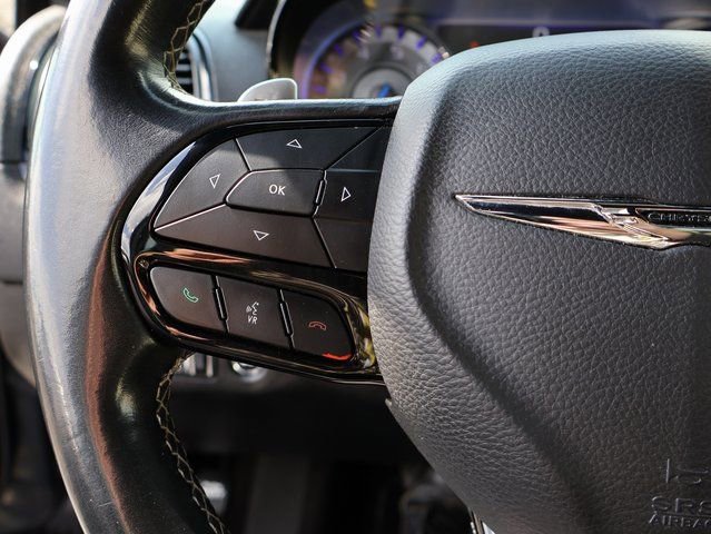 Used 2019 Chrysler 300 S image 31