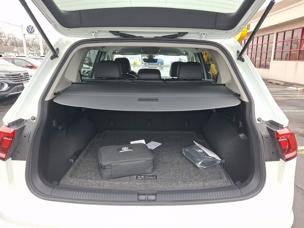 Certified 2022 Volkswagen Tiguan SE AWD/4WD image 29