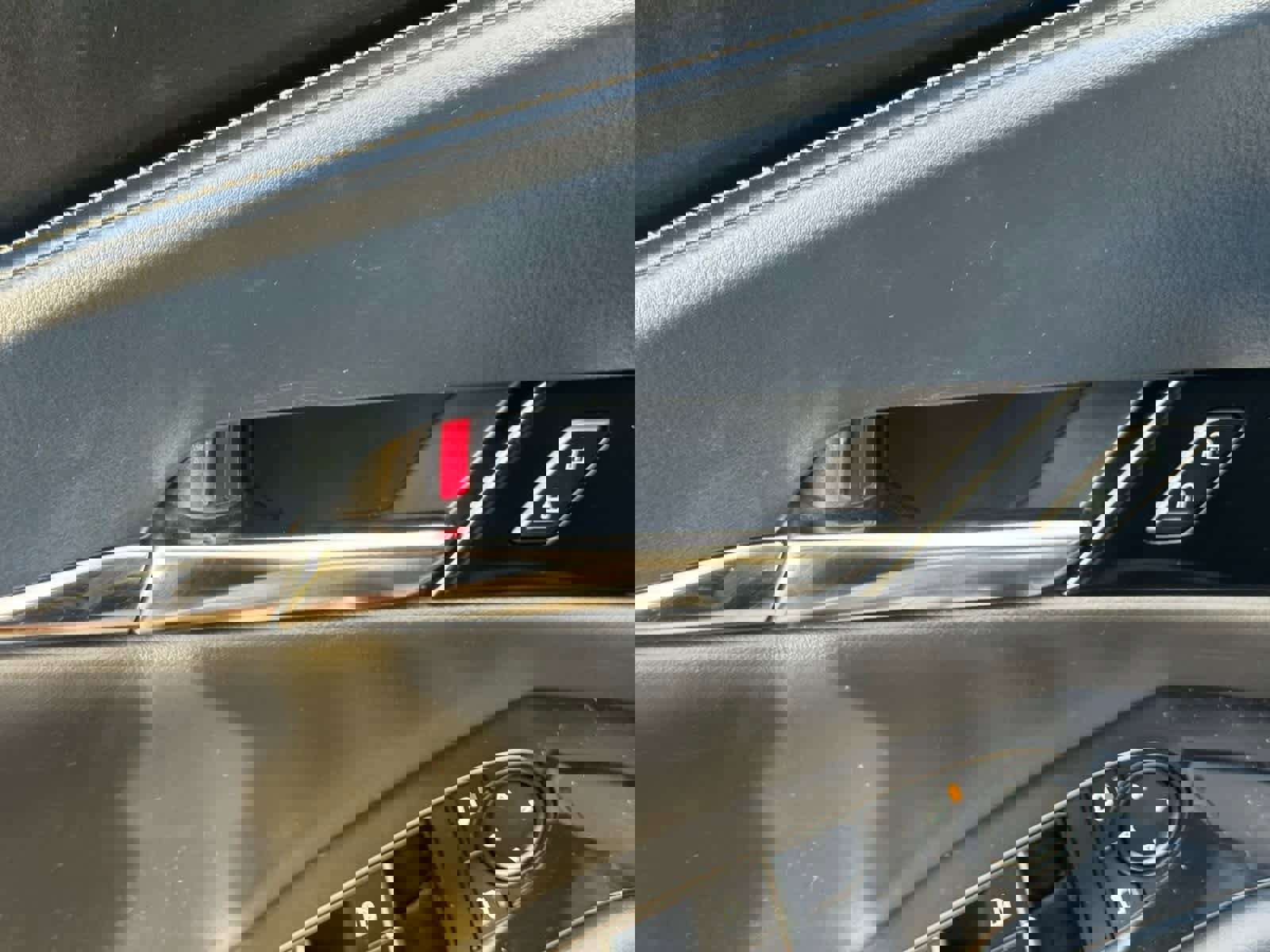 Used 2020 MAZDA CX-30 AWD w/ Preferred Package image 11