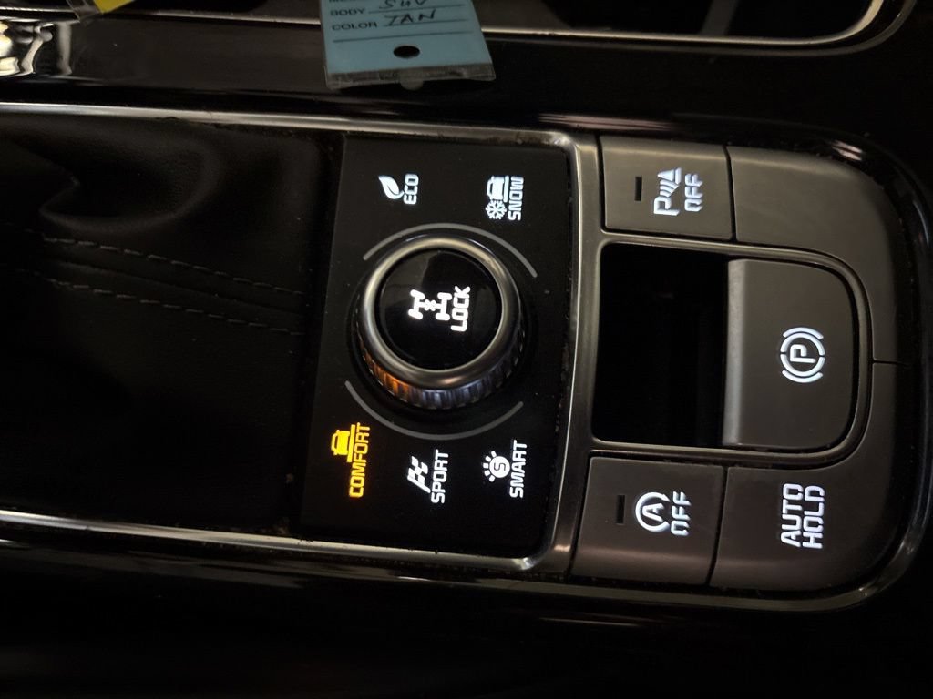 Used 2022 Kia Telluride EX AWD/4WD image 23