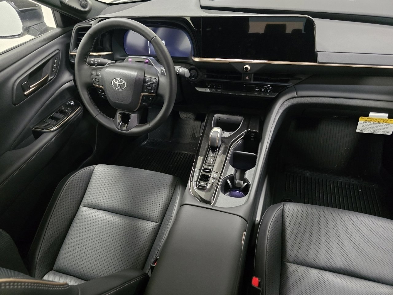 New 2025 Toyota Crown Signia image 24