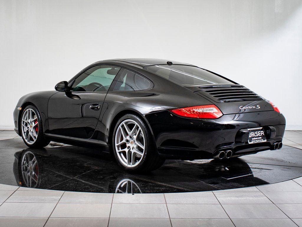 Used 2009 Porsche 911 Carrera S RWD image 3