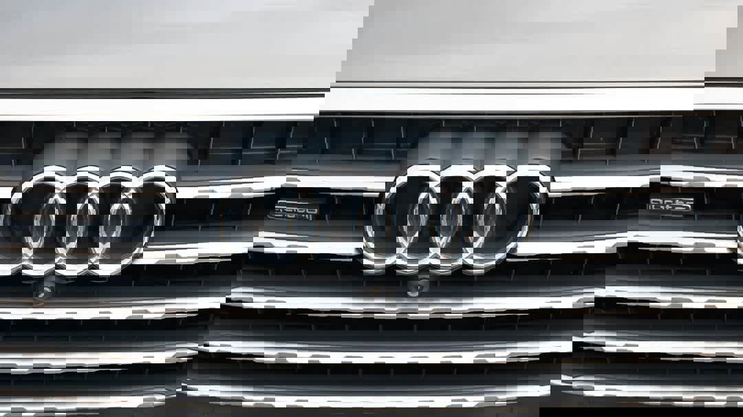 Used 2018 Audi Q7 3.0T Prestige w/ Prestige Package image 9