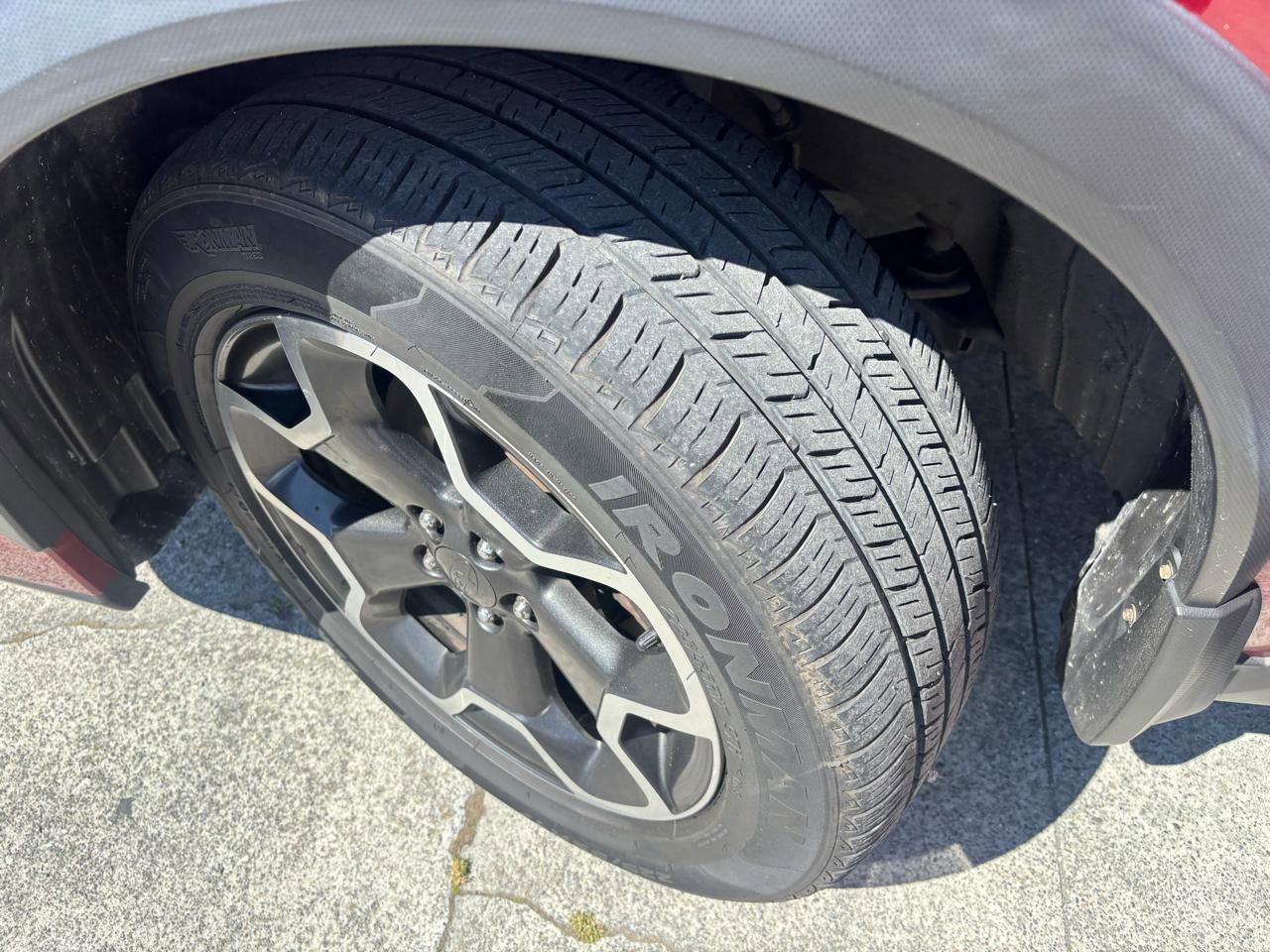 Used 2013 Subaru Crosstrek 2.0i Limited image 11