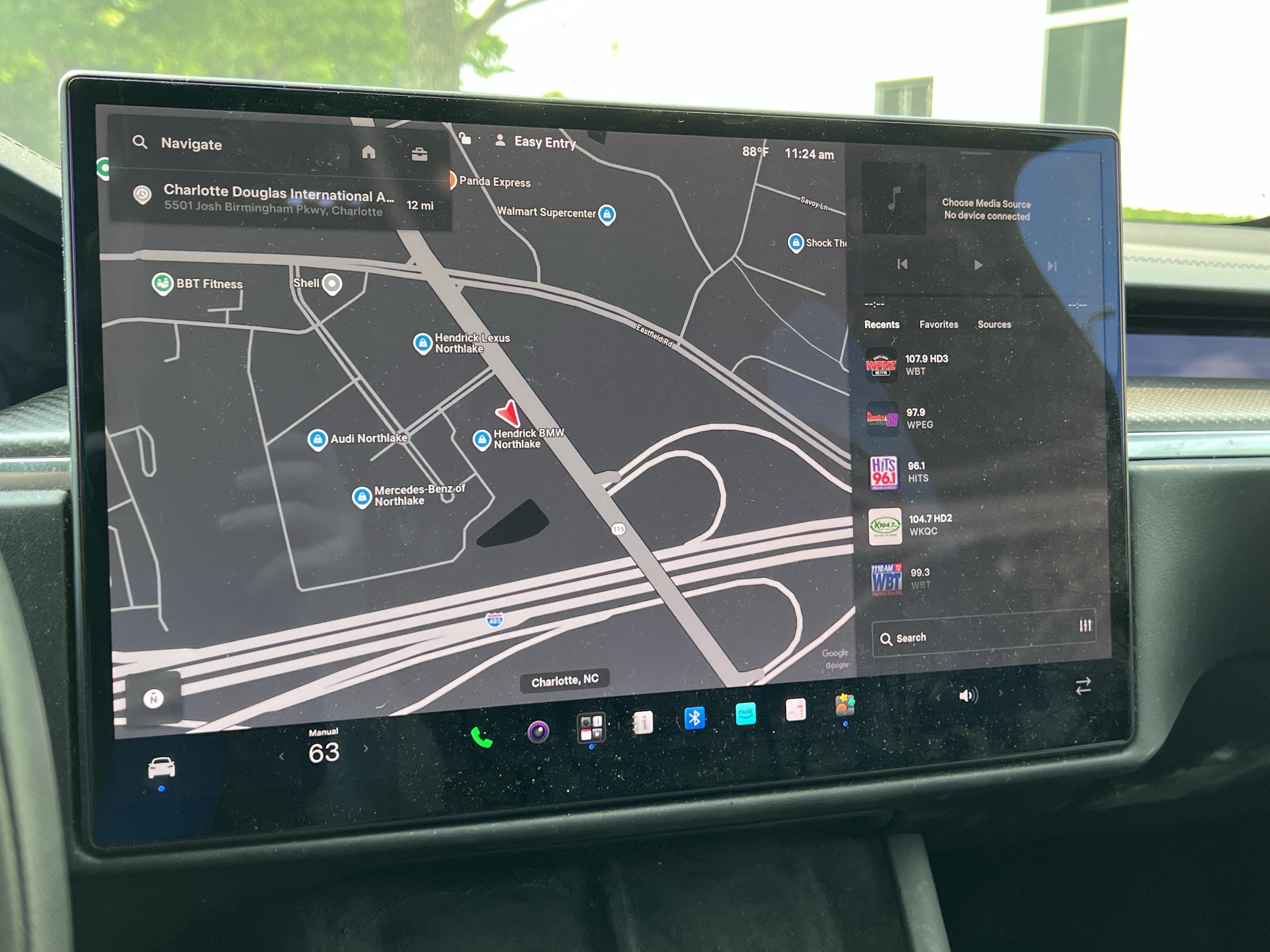 Used 2022 Tesla Model X Plaid AWD/4WD image 25