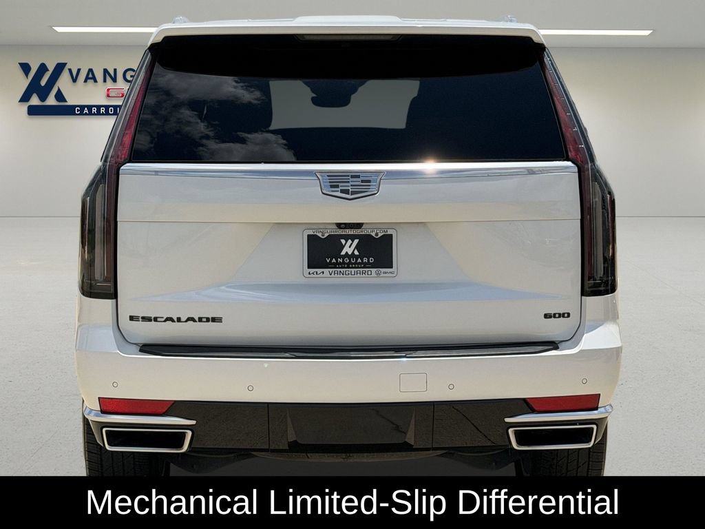 Used 2024 Cadillac Escalade Premium Luxury w/ Performance Package AWD/4WD image 8