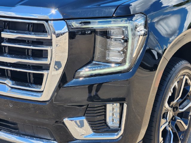 Used 2022 GMC Yukon SLT w/ SLT Luxury Package RWD image 9