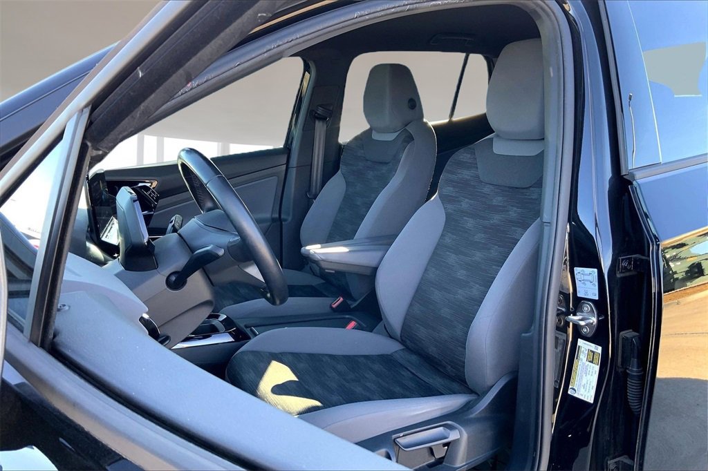 Used 2022 Volkswagen ID.4 Pro image 24