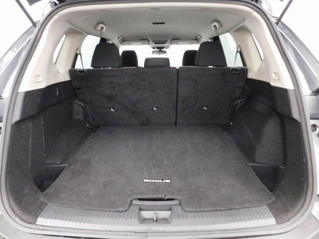 Certified 2023 Nissan Rogue SV image 19