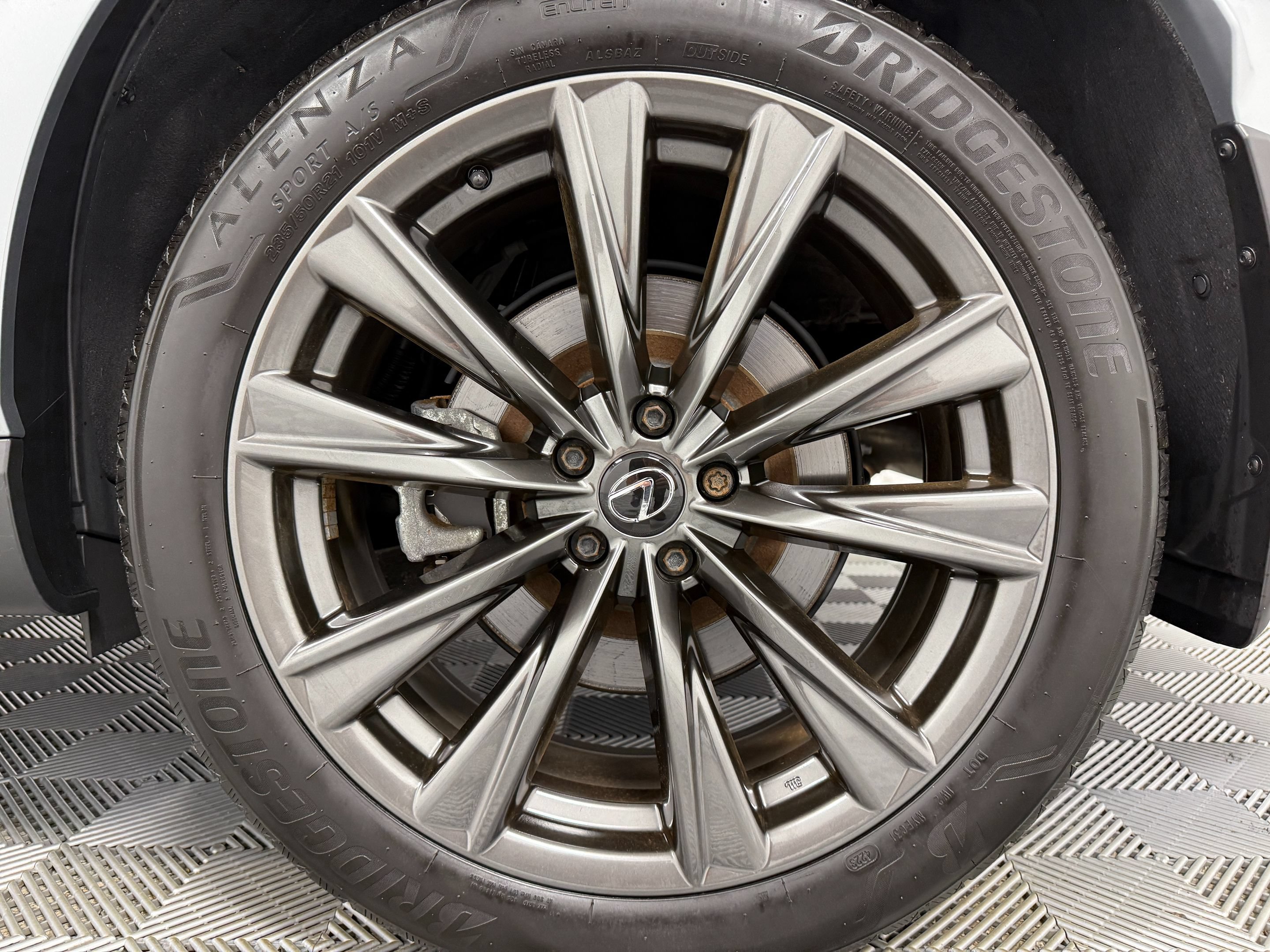 Used 2024 Lexus RX 350 AWD image 38