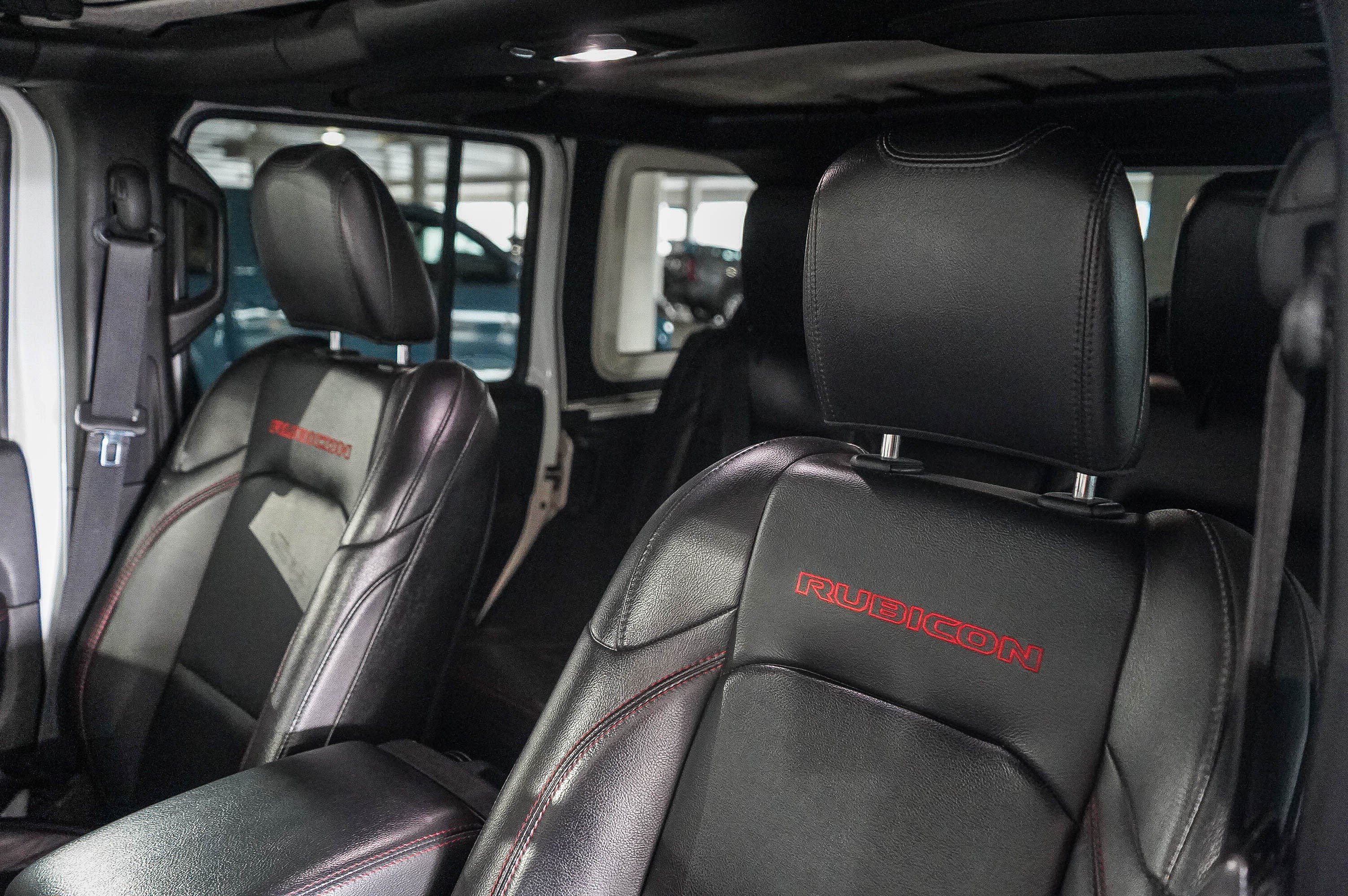 Used 2018 Jeep Wrangler Unlimited Rubicon AWD/4WD image 25