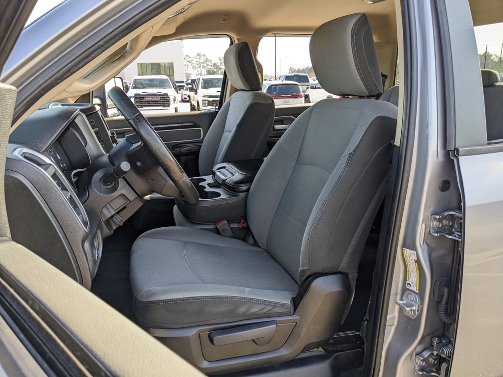 Used 2019 RAM 2500 Big Horn image 32