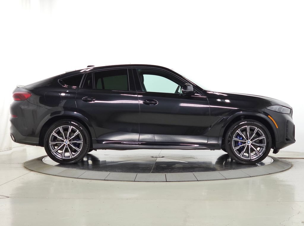 Used 2026 BMW X6 xDrive40i AWD/4WD image 11
