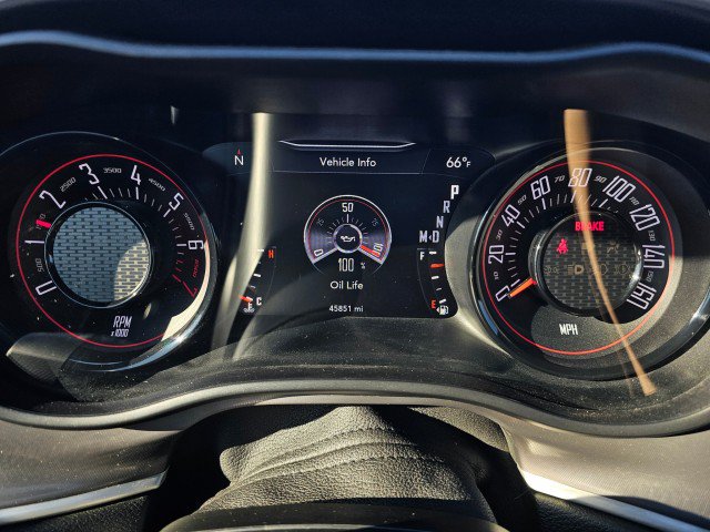 Used 2022 Dodge Challenger SXT RWD image 24