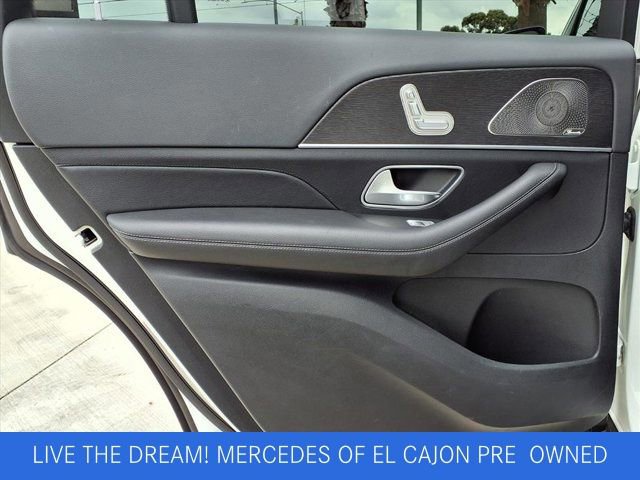 Used 2024 Mercedes-Benz GLS 450 4MATIC image 17