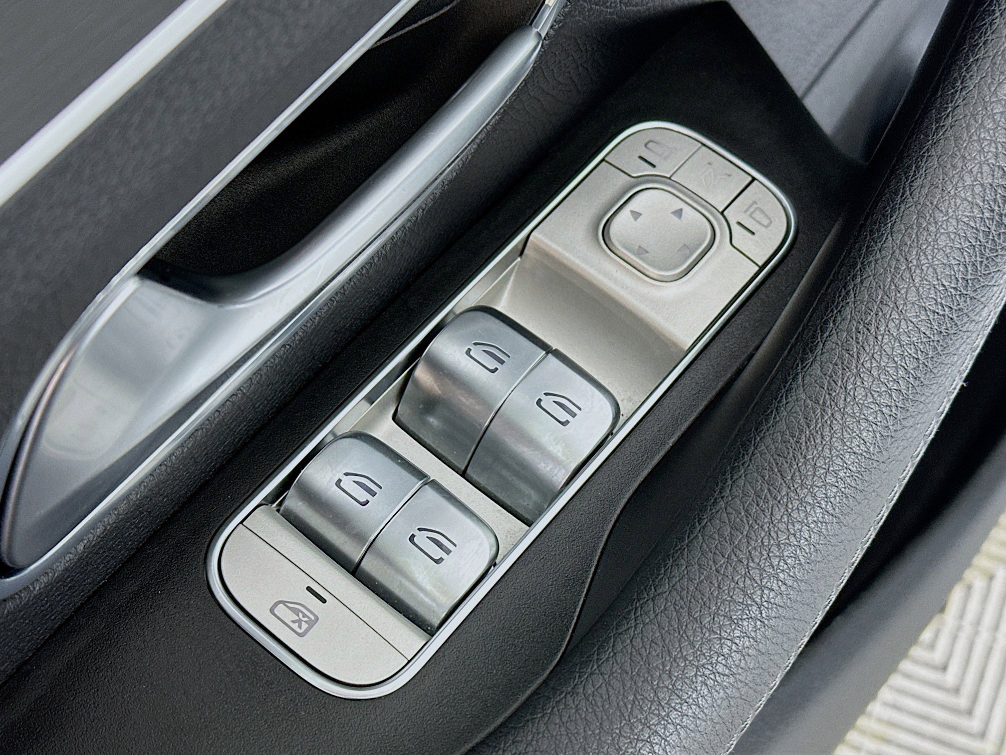 Certified 2023 Mercedes-Benz GLE 450 4MATIC image 18