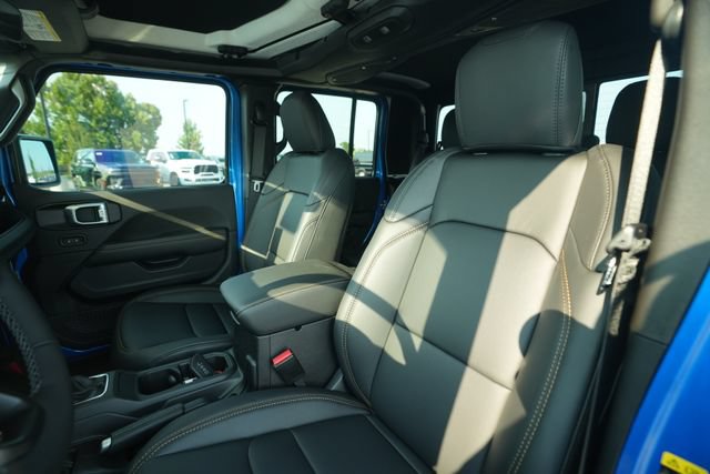New 2026 Jeep Gladiator Mojave AWD/4WD image 37