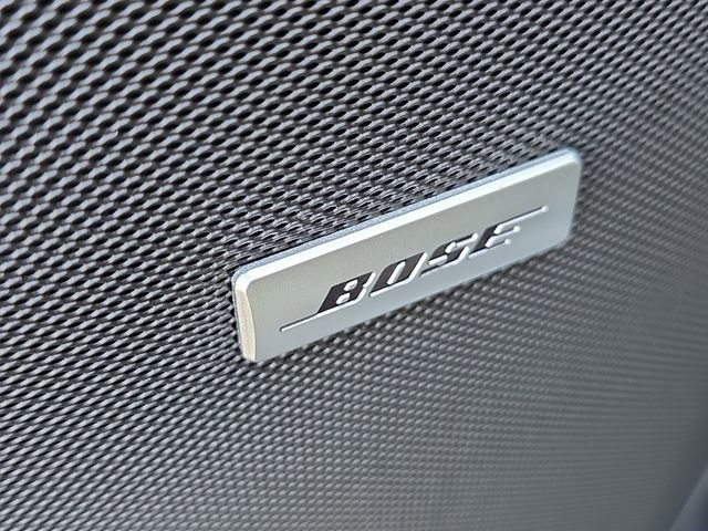 New 2025 Chevrolet Suburban High Country image 25