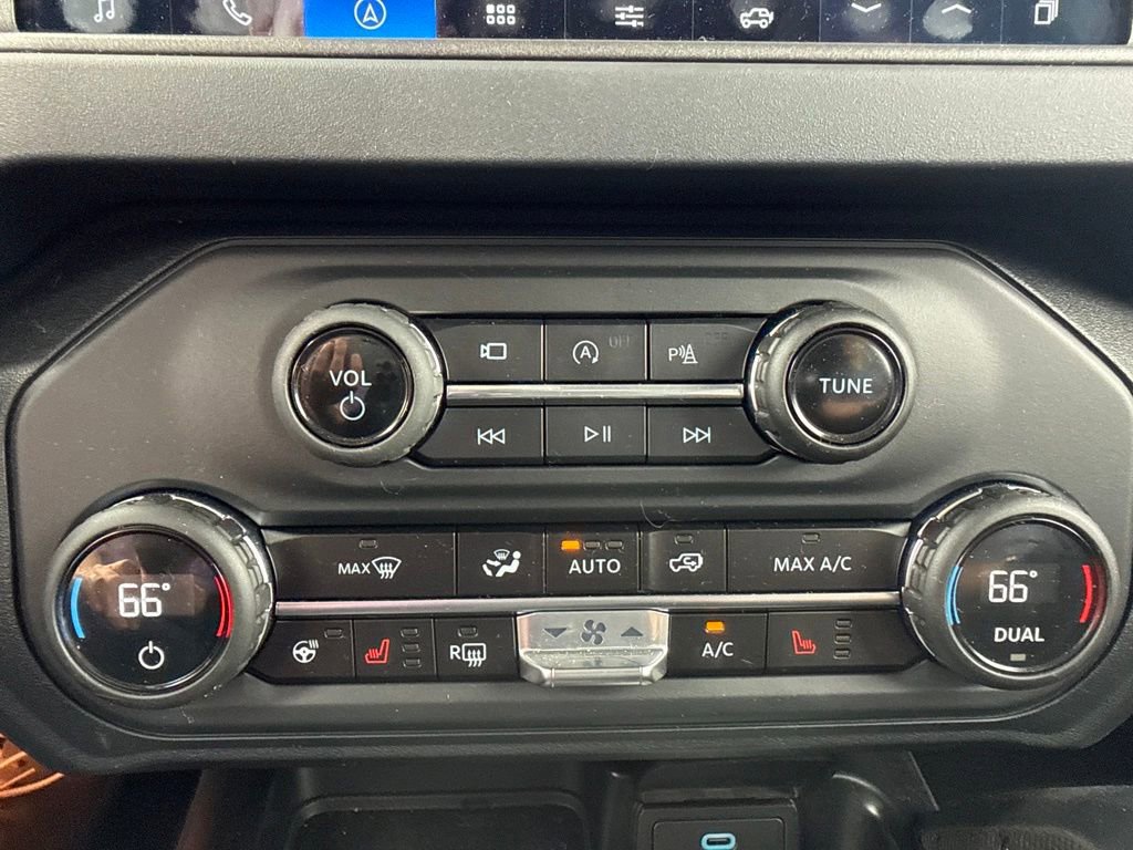 Used 2025 Ford Bronco Badlands AWD/4WD image 25