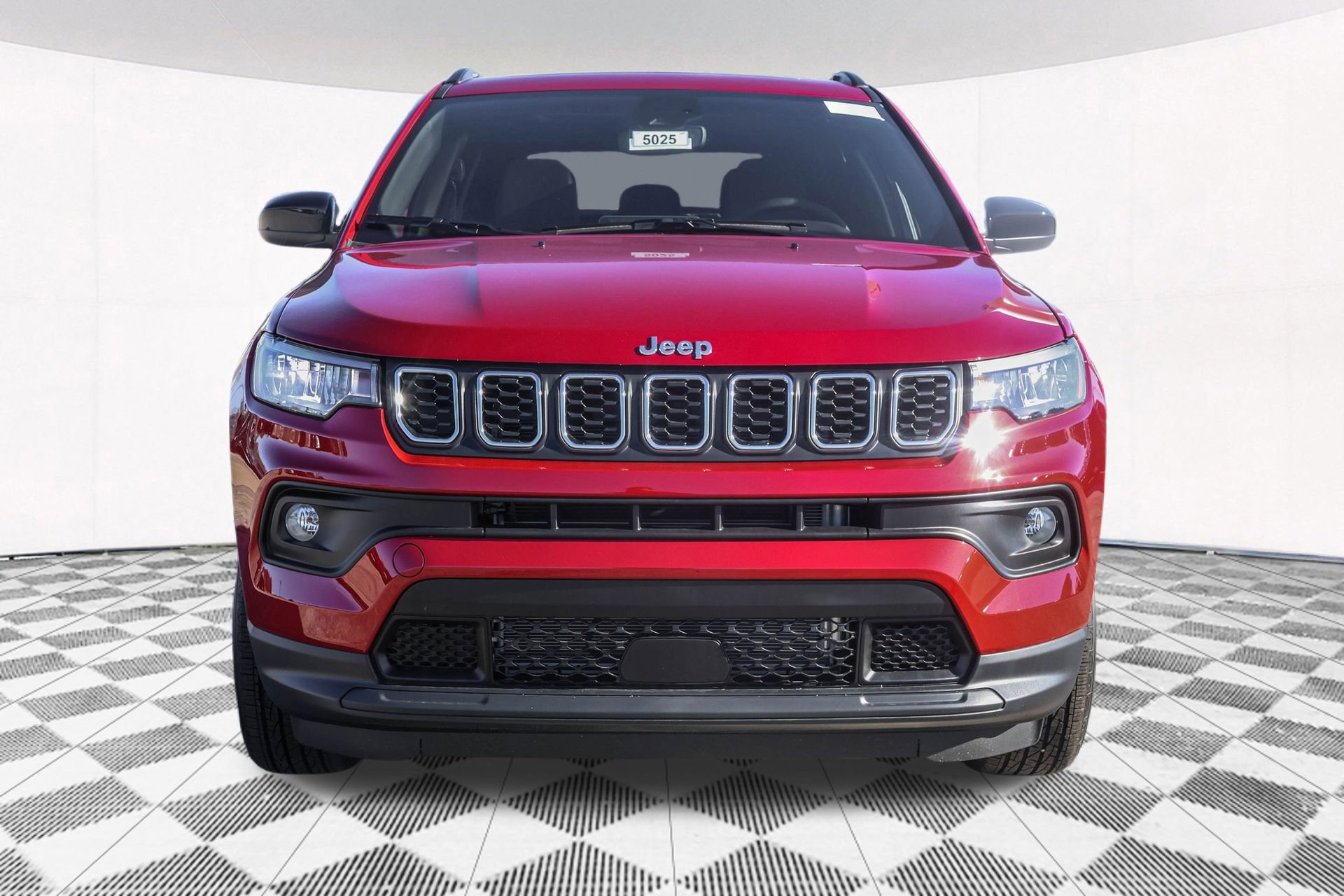 New 2025 Jeep Compass Latitude w/ Sun & Sound Group image 11