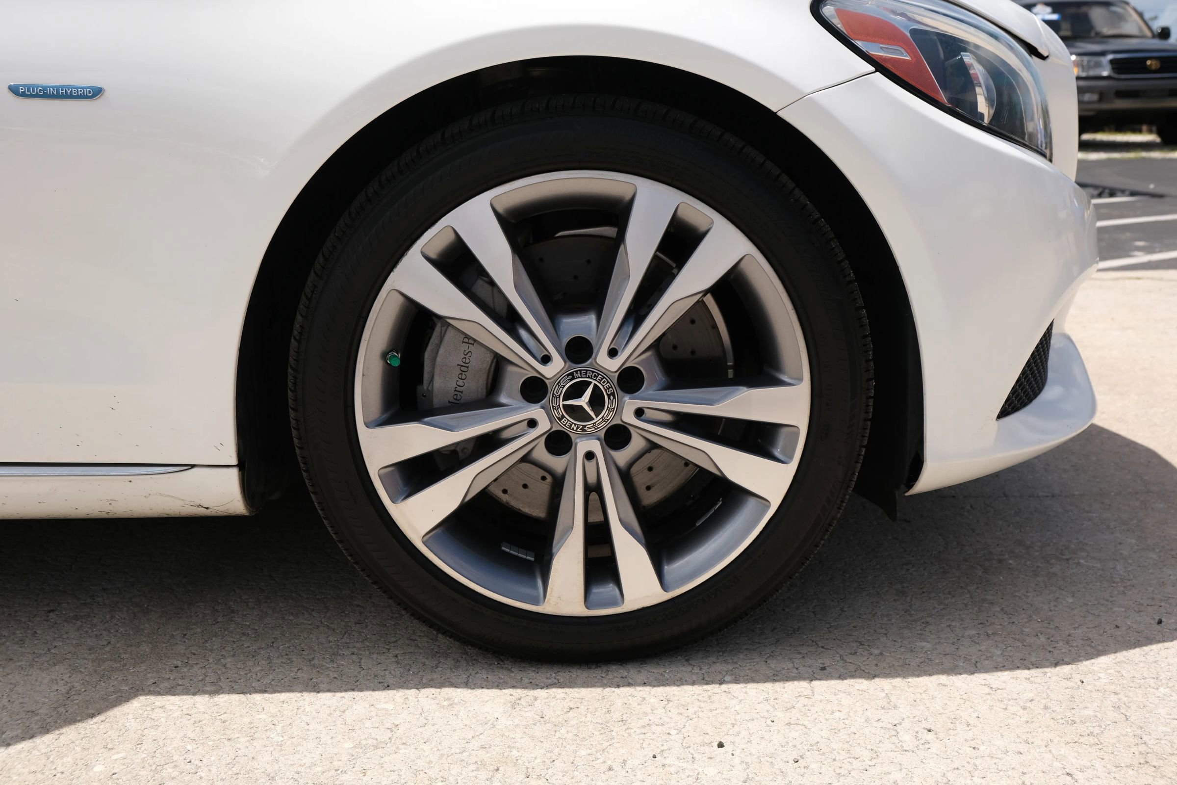 Used 2018 Mercedes-Benz C 350e Sedan image 21