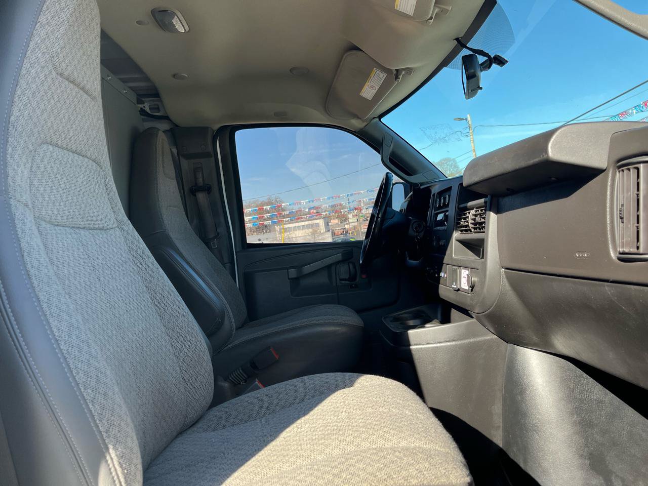 Used 2020 Chevrolet Express 2500 w/ Safety Package RWD image 16
