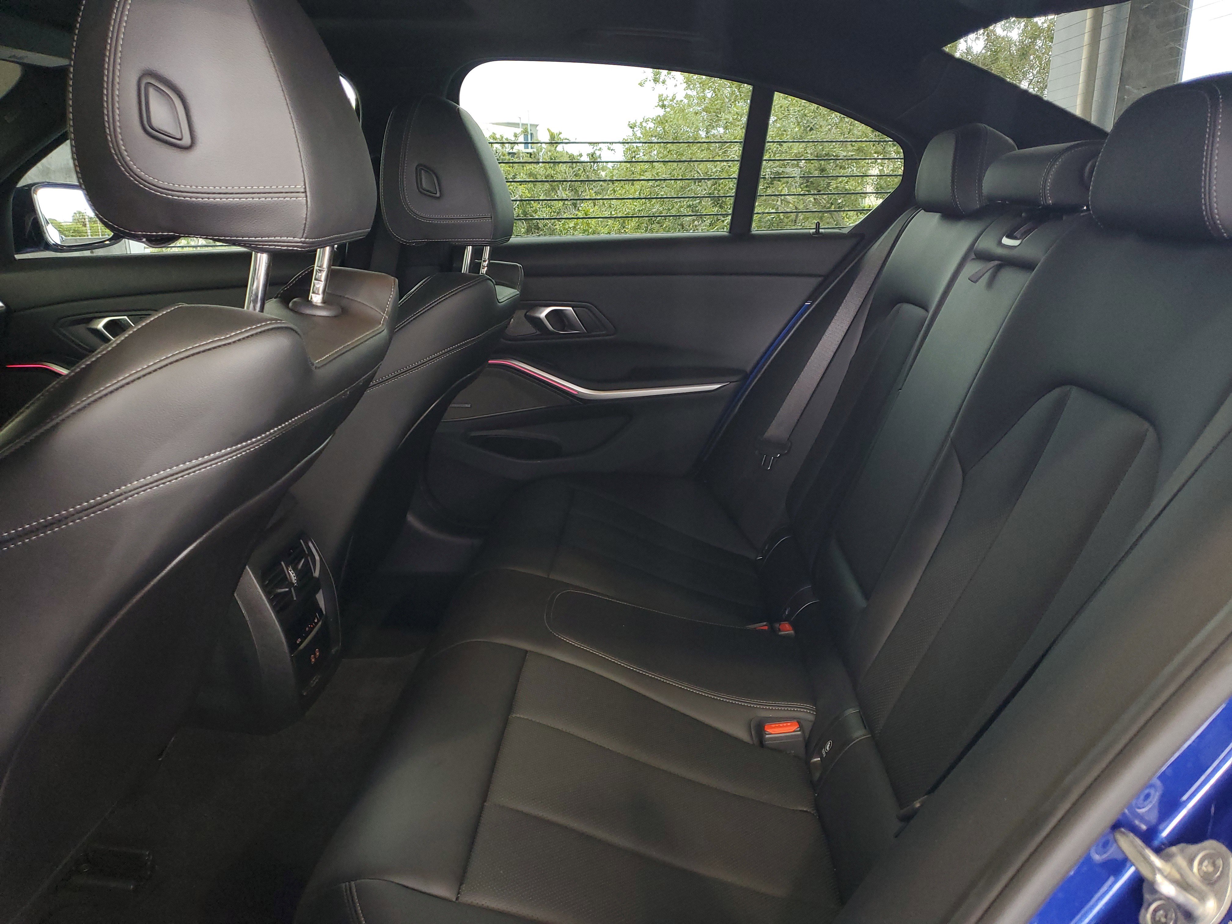 Used 2025 BMW M340i RWD image 9