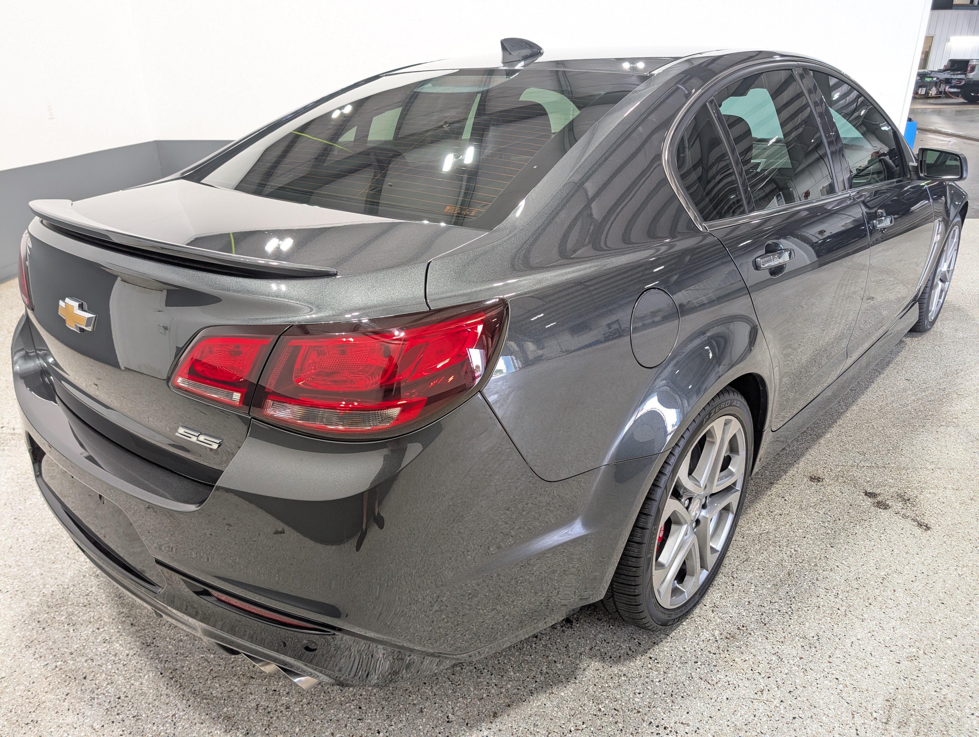 Used 2017 Chevrolet SS RWD image 3