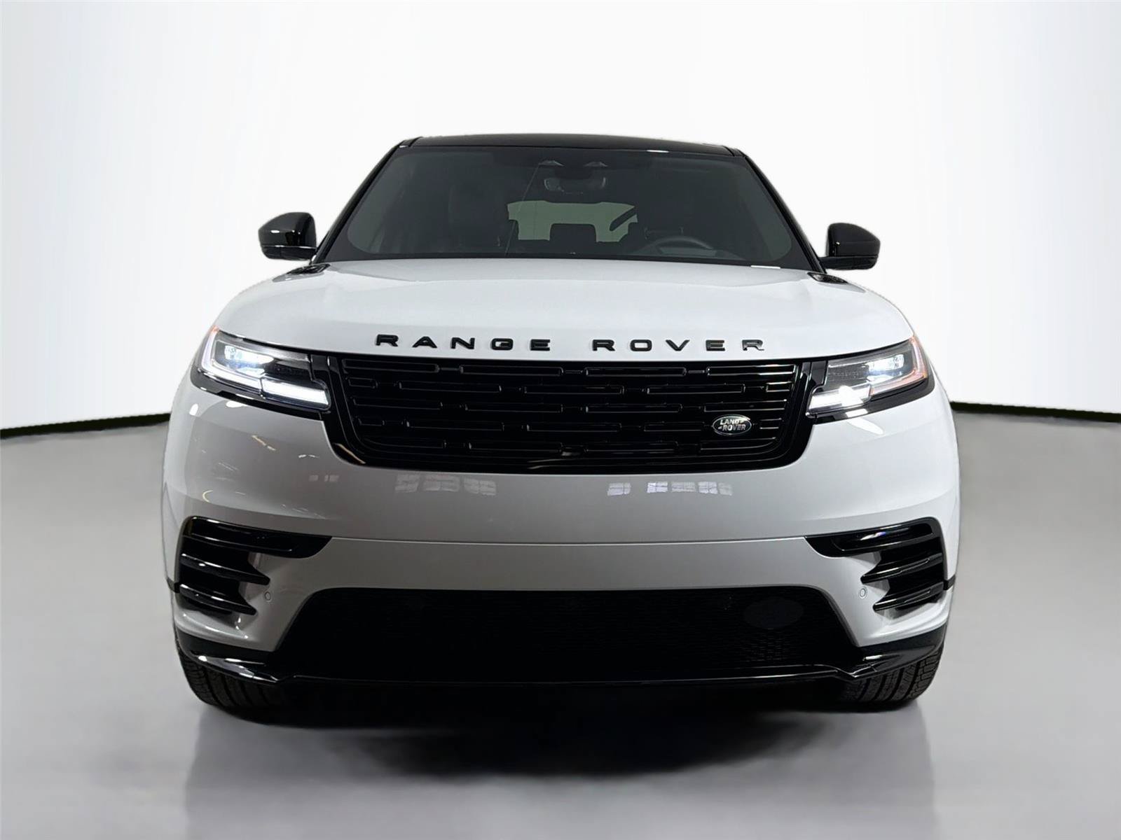New 2026 Land Rover Range Rover Velar Belgravia AWD/4WD image 2