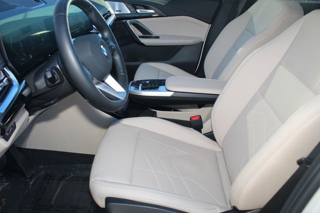 Used 2025 BMW X1 xDrive28i w/ Premium Package image 20
