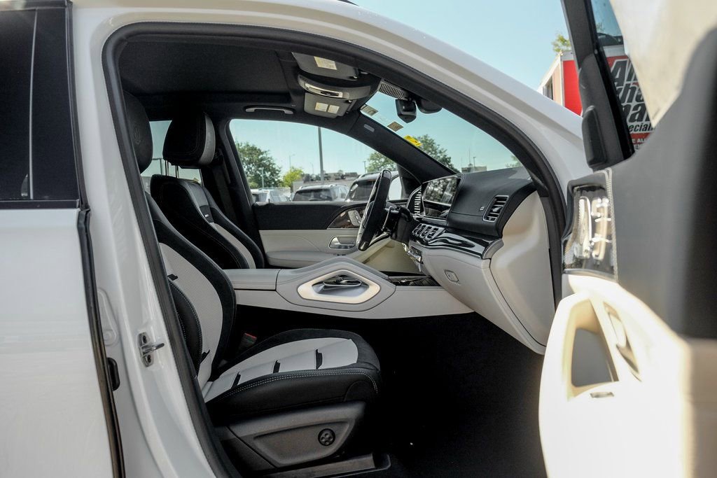 New 2026 Mercedes-Benz GLE 53 AMG 4MATIC image 23