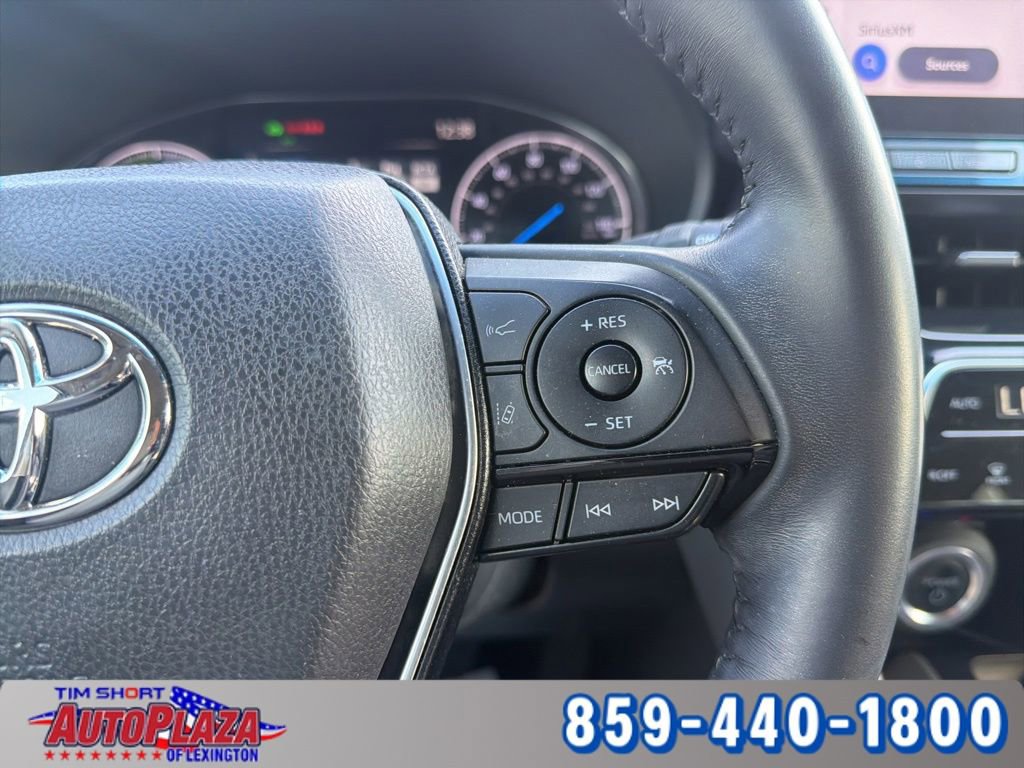 Used 2024 Toyota Venza XLE AWD/4WD image 26