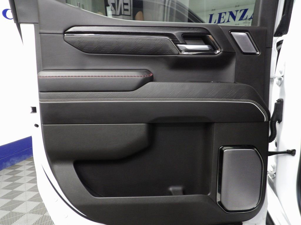 Used 2022 GMC Sierra 1500 AT4X image 59