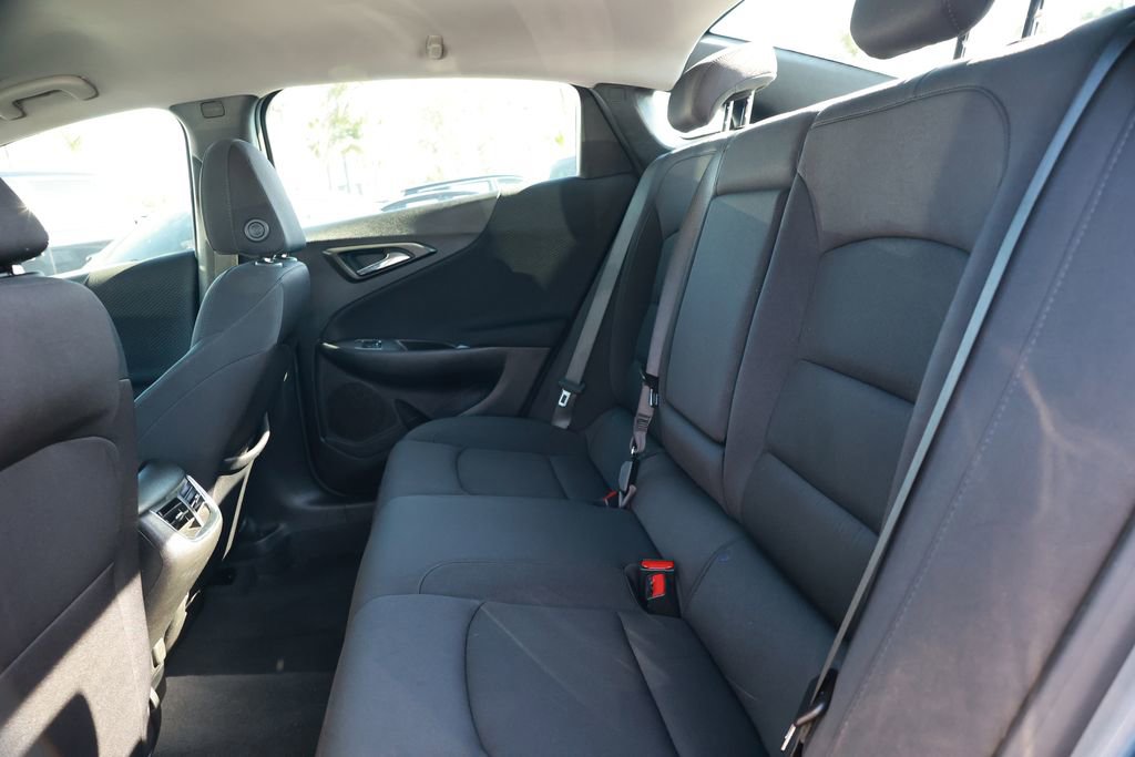 Used 2023 Chevrolet Malibu LT FWD image 32
