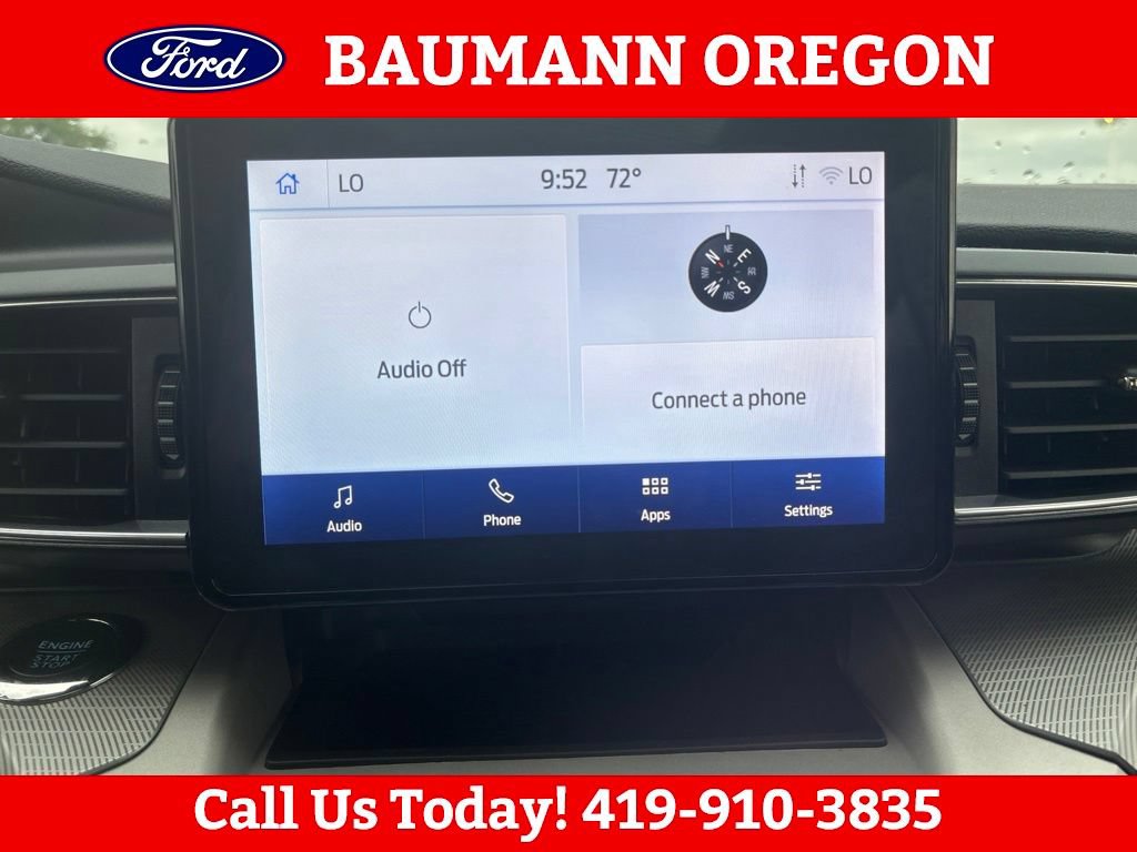 Used 2023 Ford Explorer XLT w/ Equipment Group 202A AWD/4WD image 24