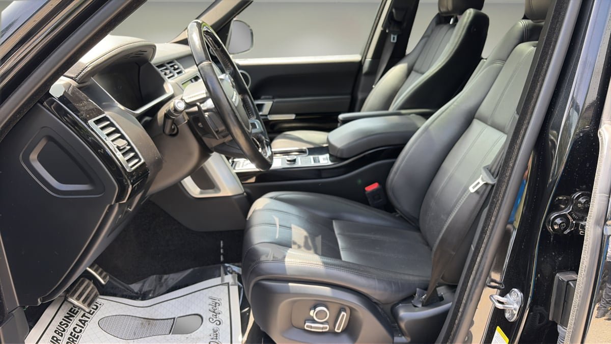 Used 2016 Land Rover Range Rover Supercharged AWD/4WD image 16