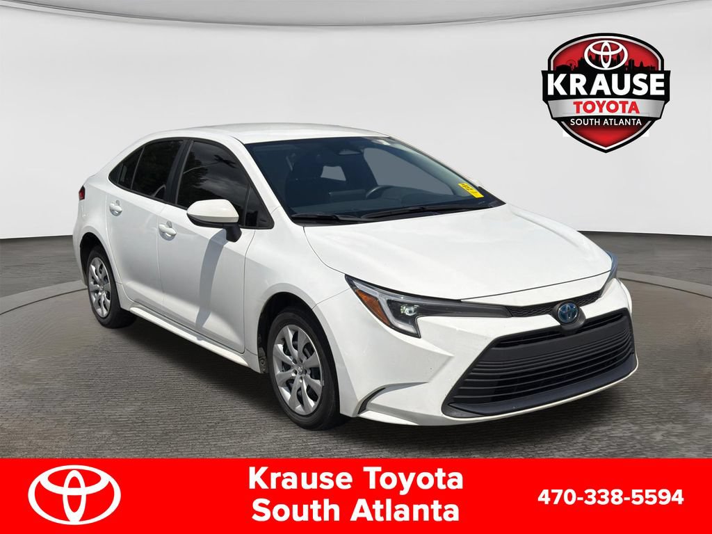 Used 2023 Toyota Corolla LE FWD image 1
