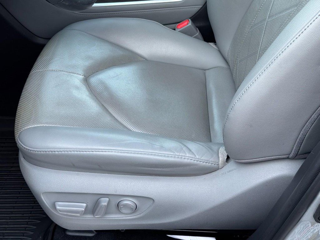 Certified 2020 Toyota Highlander Platinum AWD/4WD image 18