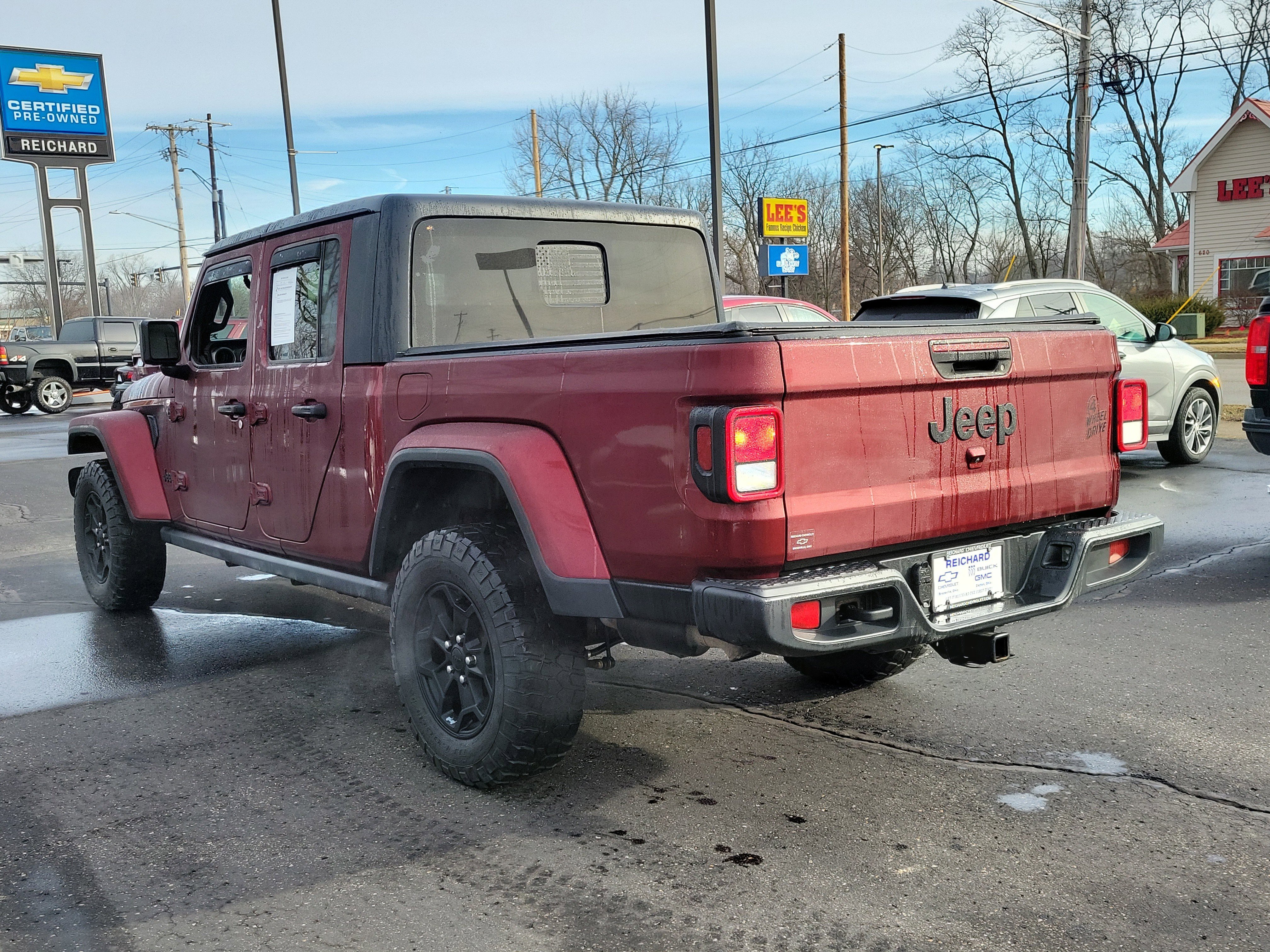 Used 2021 Jeep Gladiator Willys image 3