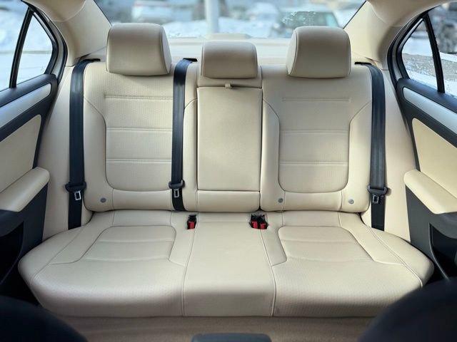 Used 2014 Volkswagen Jetta SE image 20